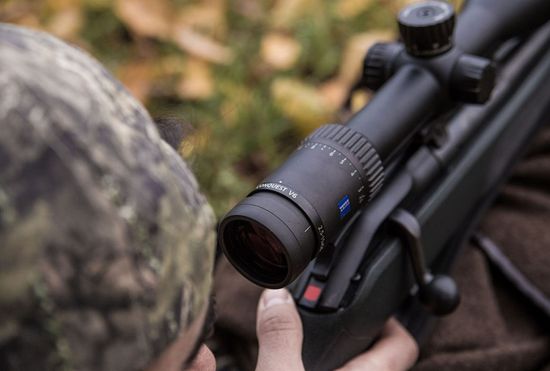 Оптический прицел Carl Zeiss CONQUEST V6 2-12x50 M R:60 с подсветкой, на шине (522224-9960-000)