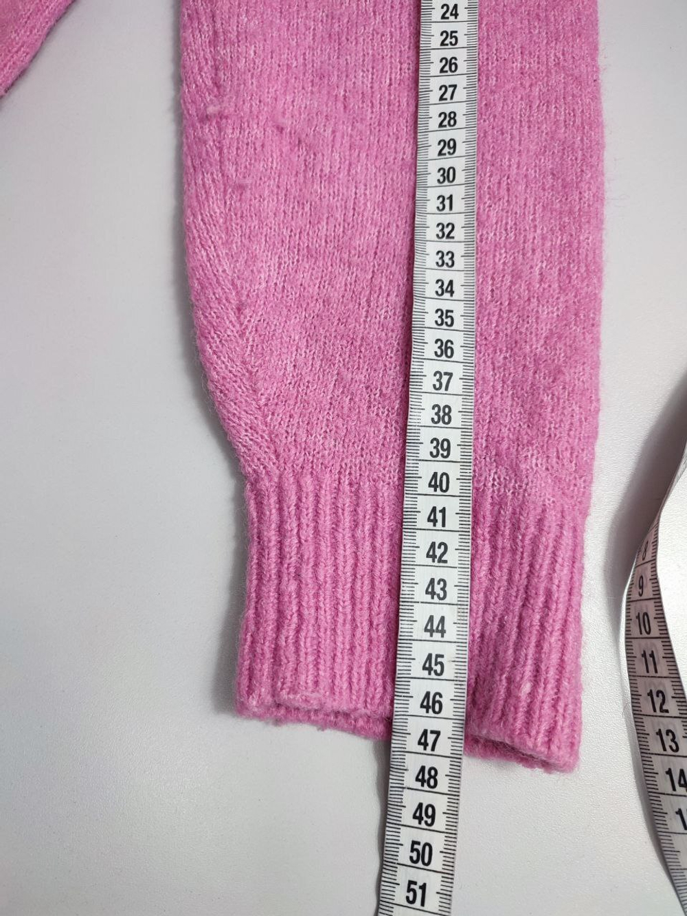 Джемпер розового цвета 48 размер