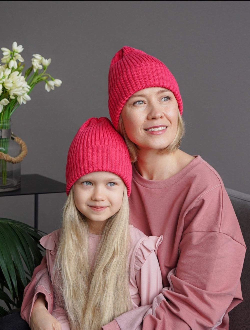 Шапка вязаная-резинка весенняя/осенняя хлопковая КЭП(Фуксия)