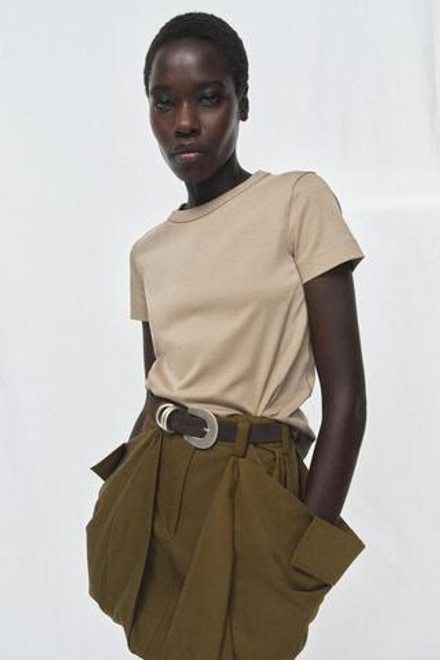 ZARA ФУТБОЛКА INTERLOCK С КОРОТКИМИ РУКАВАМИ, БЕЖЕВЫЙ