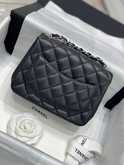 Chane1 Bag 17 cm