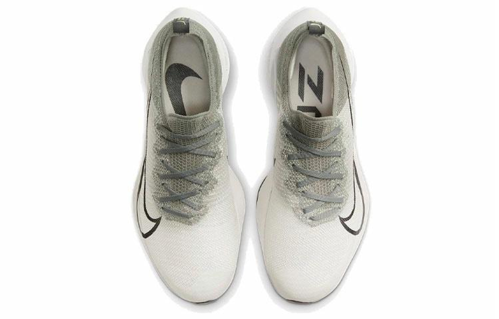 Кроссовки Nike Air Zoom Tempo Next