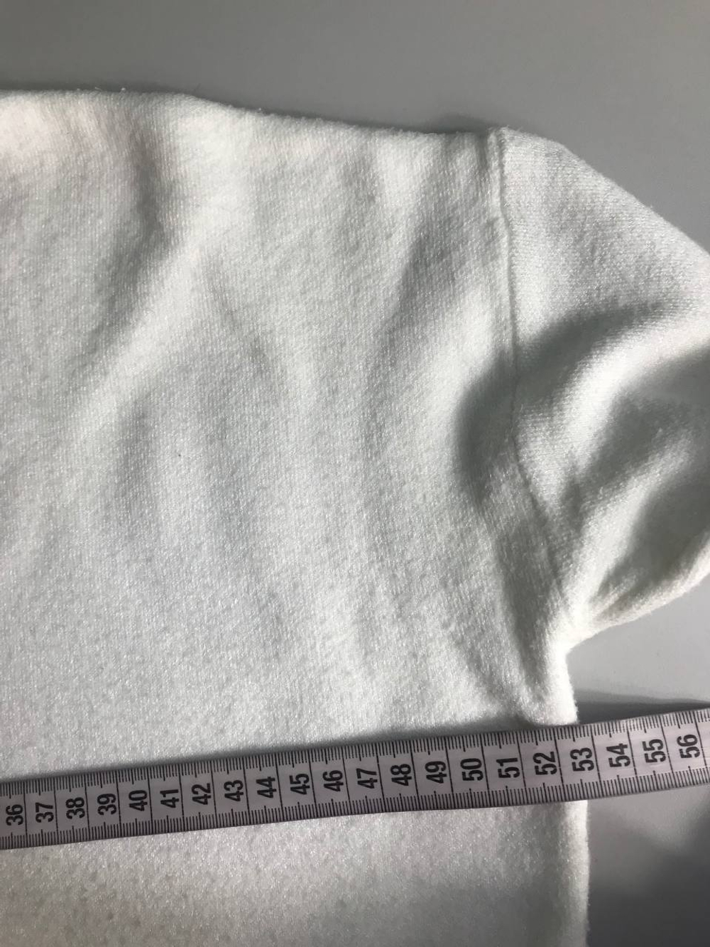 Джемпер Ostin для базового образа,маркировка ХS, визуально на 42 размер