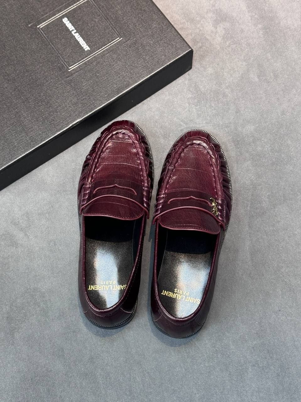 Лоферы Yves Saint Laurent