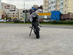 Мотоцикл JHL Z140E Pro