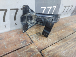 Кронштейн передней панели Omoda C5 22-нв Б/У Оригинал 501005028AA