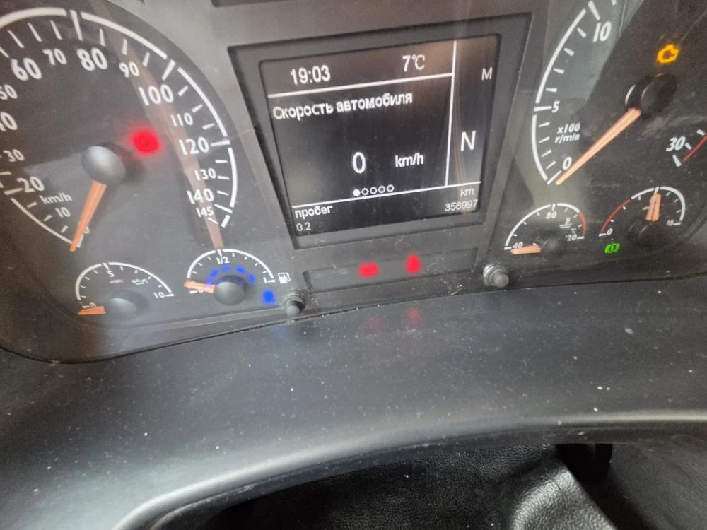 КамАЗ 5490 4x2 Седельный тягач 5490-S5 (Дизельный, 12,0 л, 401 л.с., АТ)