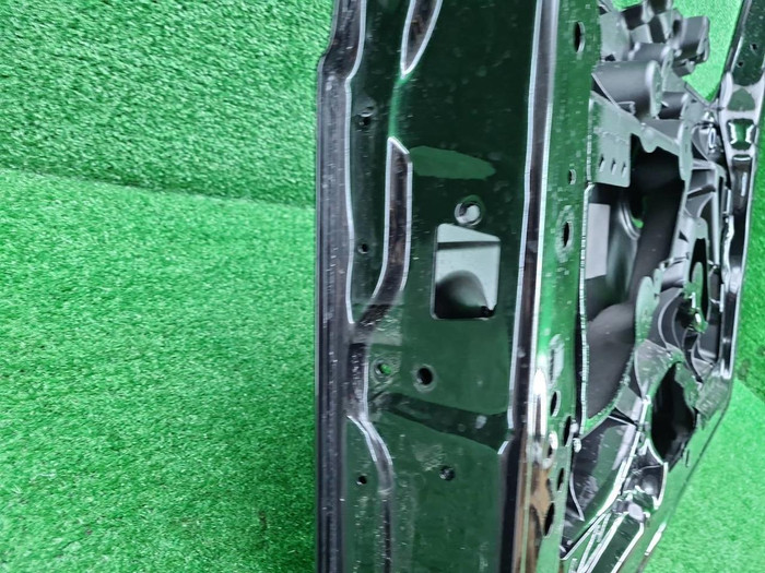 Крышка багажника Mercedes G W463 (2018-2024)