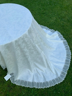 Скатерть 220 и 12 салфеток Palombella Valeria Contessa сливочные