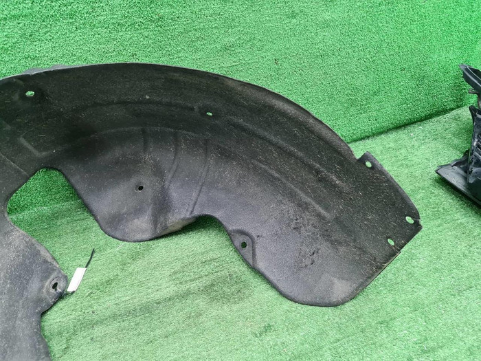 Подкрылок задний правый Genesis G80 2 (2020-н.в.)