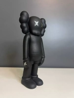Статуэтка - Скульптура KAWS для интерьера и декора