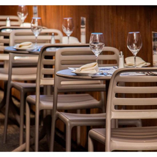 Стул Costa Bistrot пластиковый цвет тортора Nardi Италия