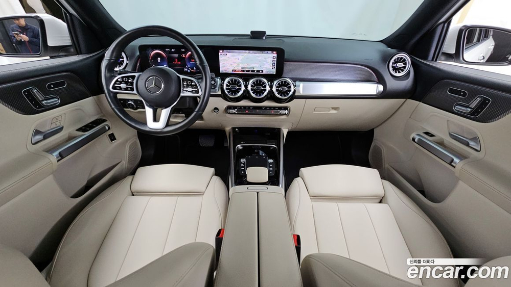 Mercedes-Benz GLB-Class X247 GLB220 (11.2021)
