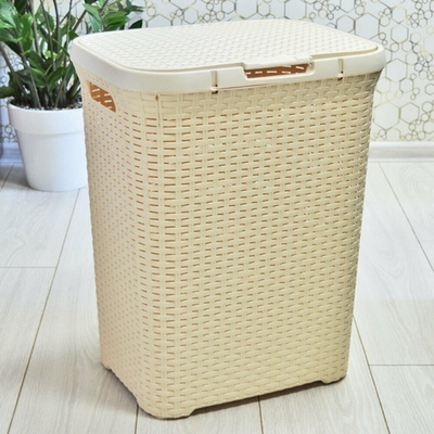 Корзина для белья 60л "Артлайн" с крышкой