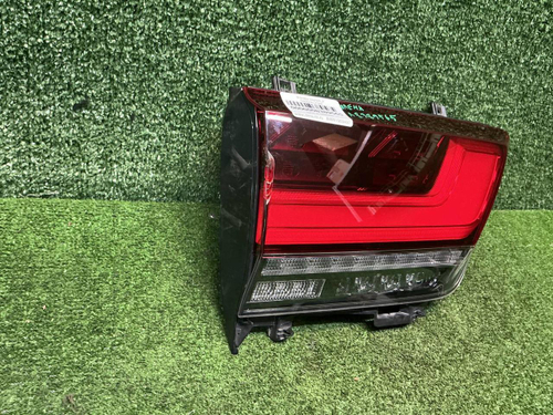 Фонарь левый внутренний Land Cruiser 300 (21-нв)