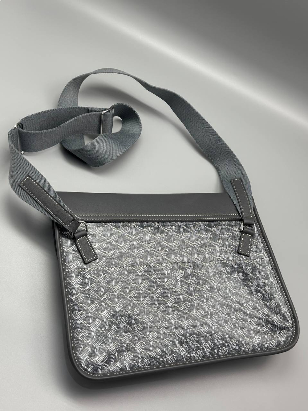 Сумка-мессенджер Goyard