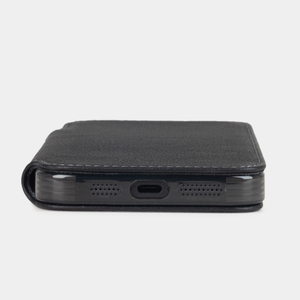 Чехол-книжка кожаная для iPhone 16 Pro Max, теленок черного цвета