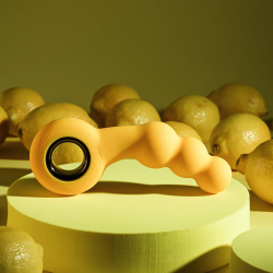 Желтая анальная вибропробка Bumble - 14,9 см.