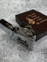 Зажигалка подарочная бензиновая с гравировкой Жить в кайф