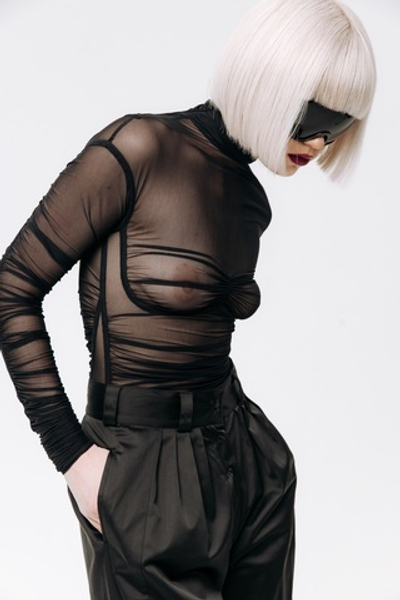 Водолазка из эластичной сетки