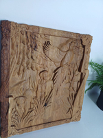 Картина- Панно Медведица резная из дуба 30*28 см