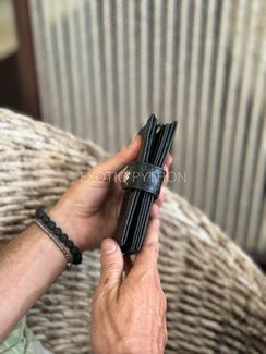 Портмоне из крокодила для авто документов WA-201