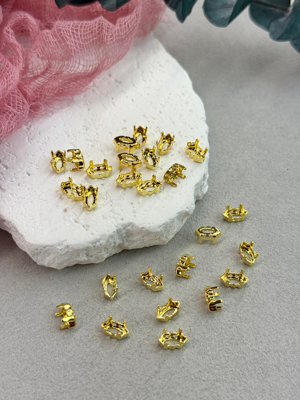 Оправа #4220 Navette 8*4 мм Золото