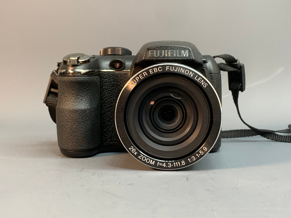 Fujifilm FinePix S3300