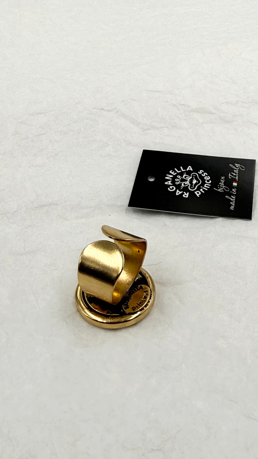 Кольцо монета с профилем римс.импер. Марка Авр. Севе́р Алекса́ндра,оттенок черный с золот.окантовкой