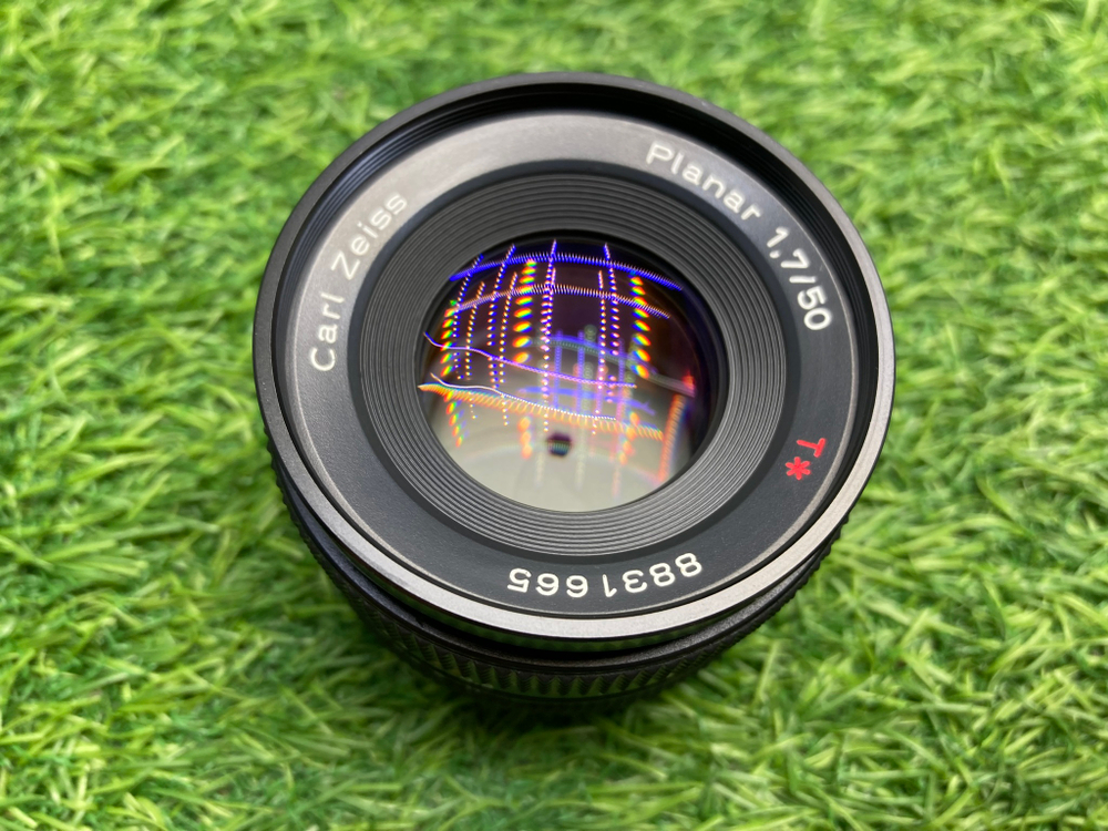 Carl Zeiss Planar T* 50mm 1.7 C/Y