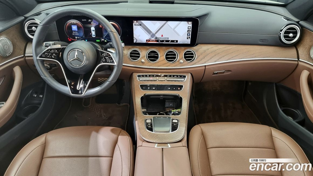 Mercedes-Benz E-Class W213 E300e 4MATIC Exclusive (05.2021)