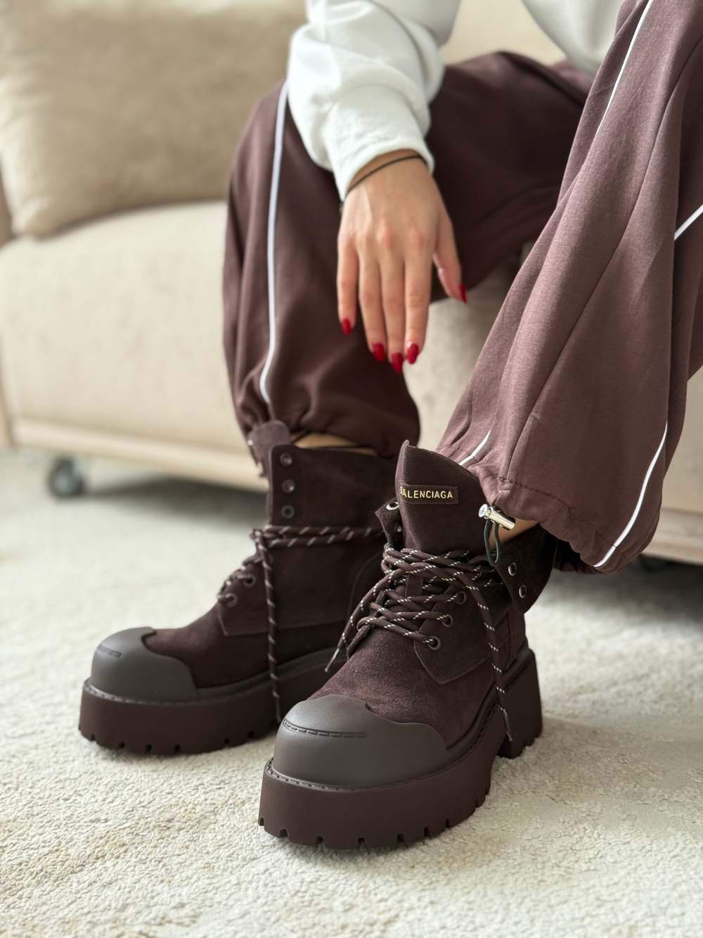 Ботинки из натуральной замши