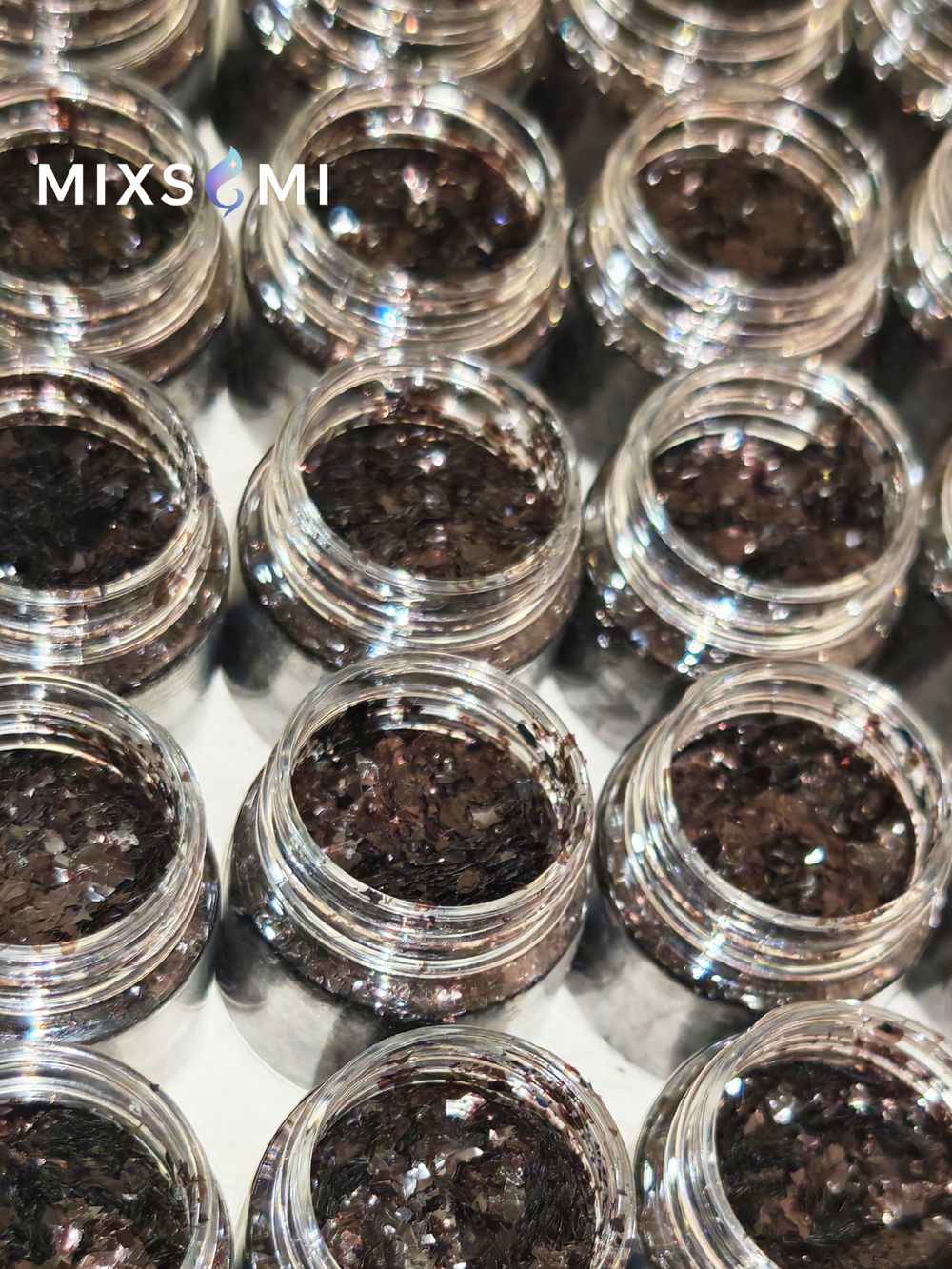 Хлопья - слюда 88303 Шоколадный прозрачный глянец - для литья изделий и творчества