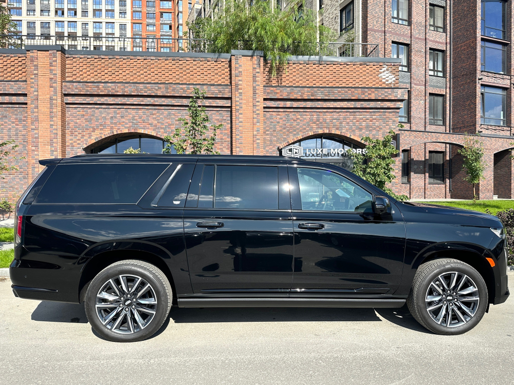 Cadillac Escalade ESV, 2023