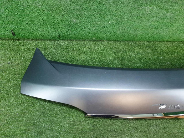 Спойлер крышки багажника Maserati Levante (2016-2020)