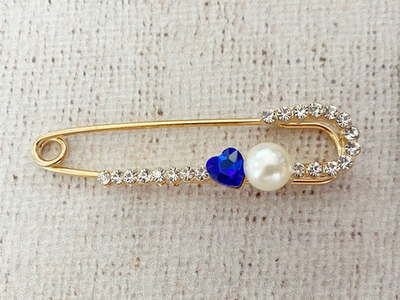 Булавки декоративные с жемчугом и стразами,  р. 7х1,5 см