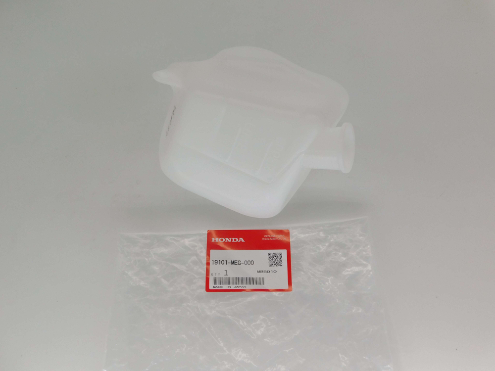 бачок расширительный Honda VT750 Shadow Aero 19101-MEG-000