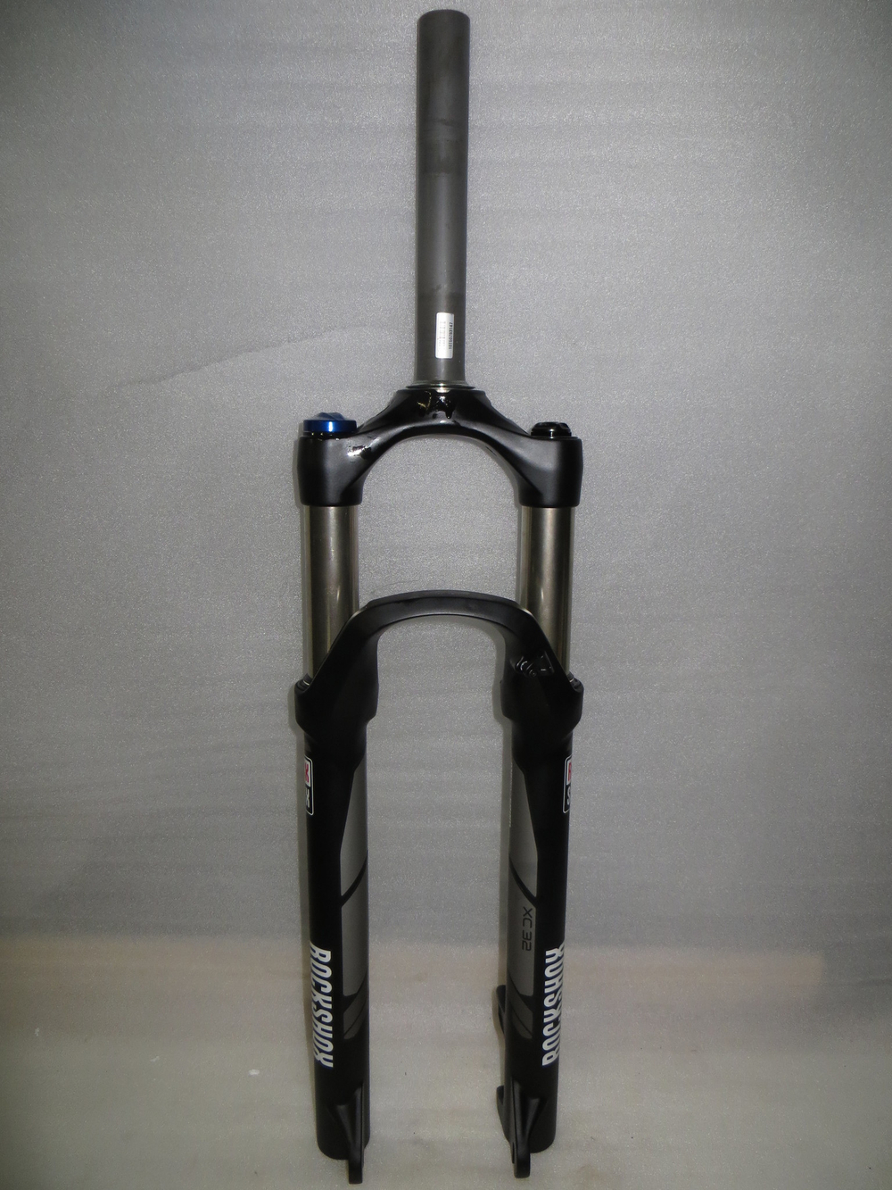 Вилка ROCK SHOX XC 32 TK 27.5 SOLO AIR ЧЁРНАЯ