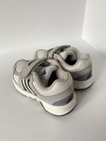 Кроссовки Adidas, 28