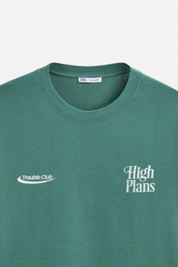 ZARA ФУТБОЛКА С КОНТРАСТНЫМ ПРИНТОМ, ЗЕЛЕНЫЙ