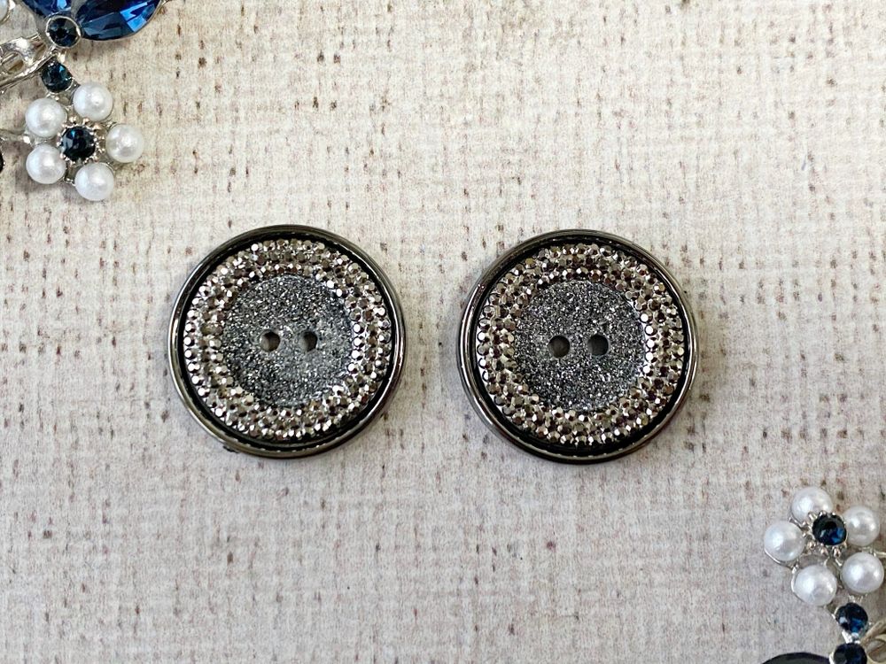 Пуговицы костюмные, d 2,2 см, 2 прокола, серебро