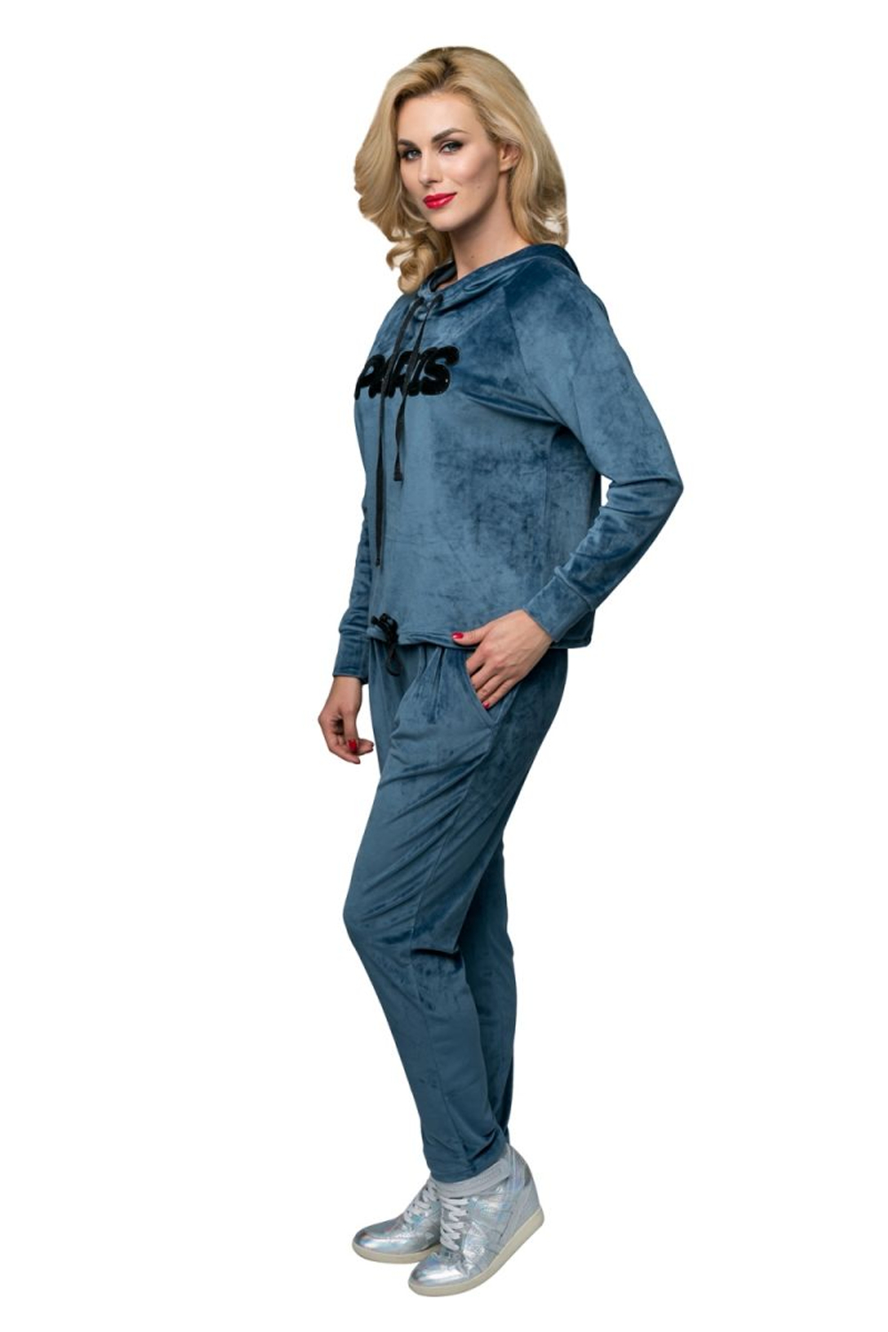 Спортивный костюм с аппликацией из пайеток (Размер: S) (Цвет: коричневый)