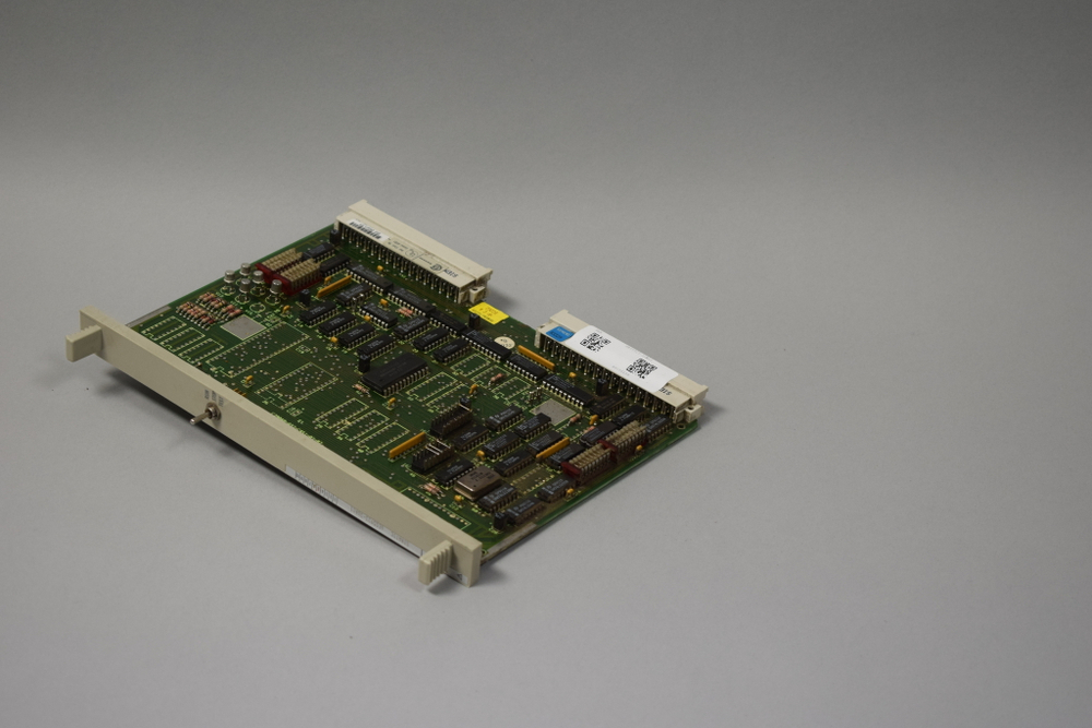 SIEMENS 6ES5923-3UA11