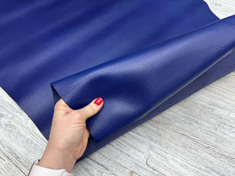 Luxury Tannery Real Blue (1,5-1,7 мм), цв. Синий, натуральная кожа