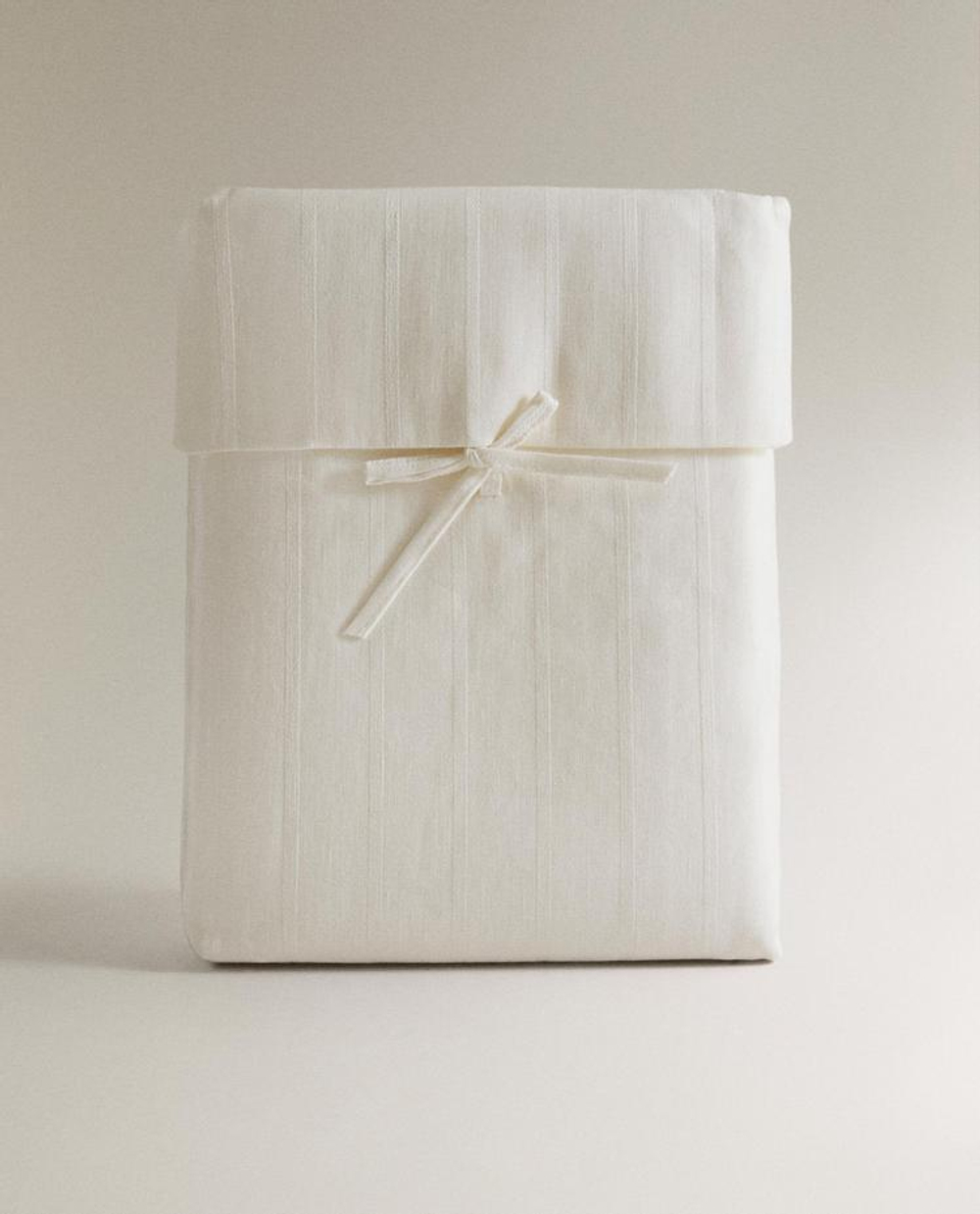 ZARA HOME ЖАККАРДОВАЯ ЛЬНЯНАЯ ШТОРКА ДЛЯ ВАННОЙ, ЦВЕТ СЛОНОВОЙ КОСТИ