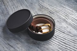 Ремень из гладкой итальянской кожи, цвет «шоколад», латунная пряжка