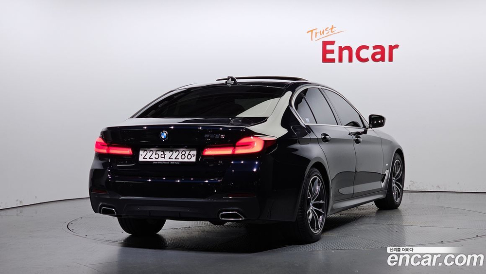 BMW 5 Series (G30) 523d M Sports (12.2022)