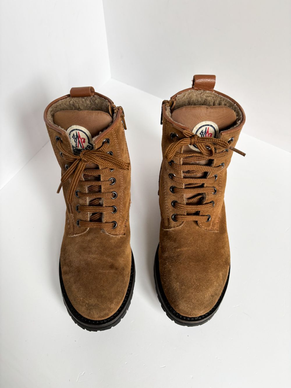 Замшевые ботинки Moncler, 32