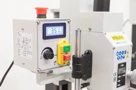 Широкоуниверсальный фрезерный станок STALEX MUF1600 Servo