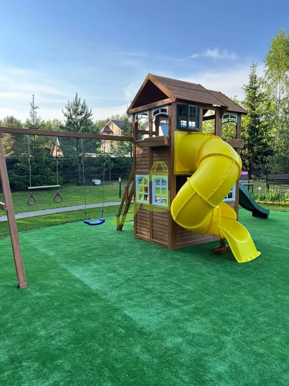 Детская площадка Клубный домик 2 с горкой трубой Luxe